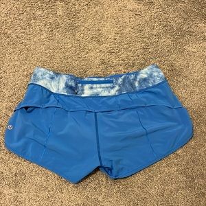 Lululemon Speed Up size 8 shorts 2.5inch inseam